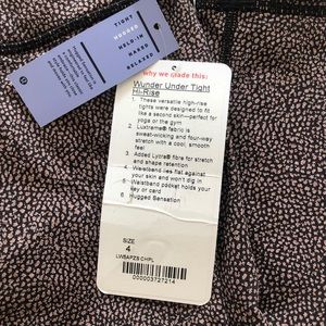 Lulu lemon wunder under tights